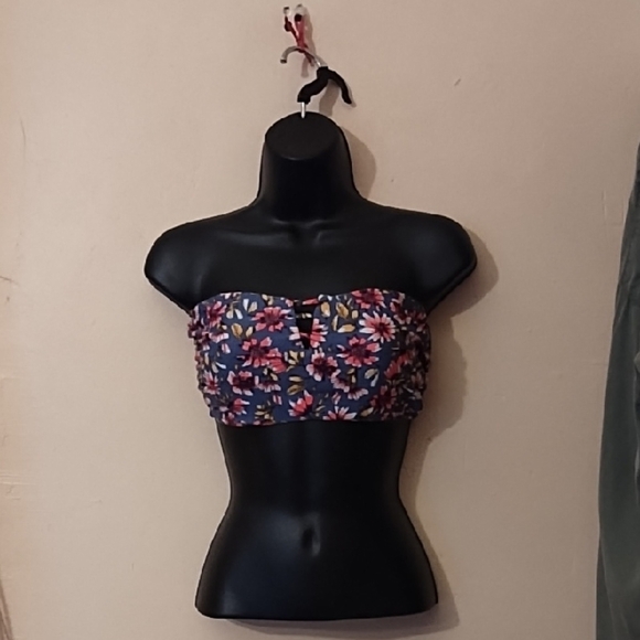 Xhilaration Blue With Red Floral Print Bustier Crop Top Size D/DD - Picture 1 of 8